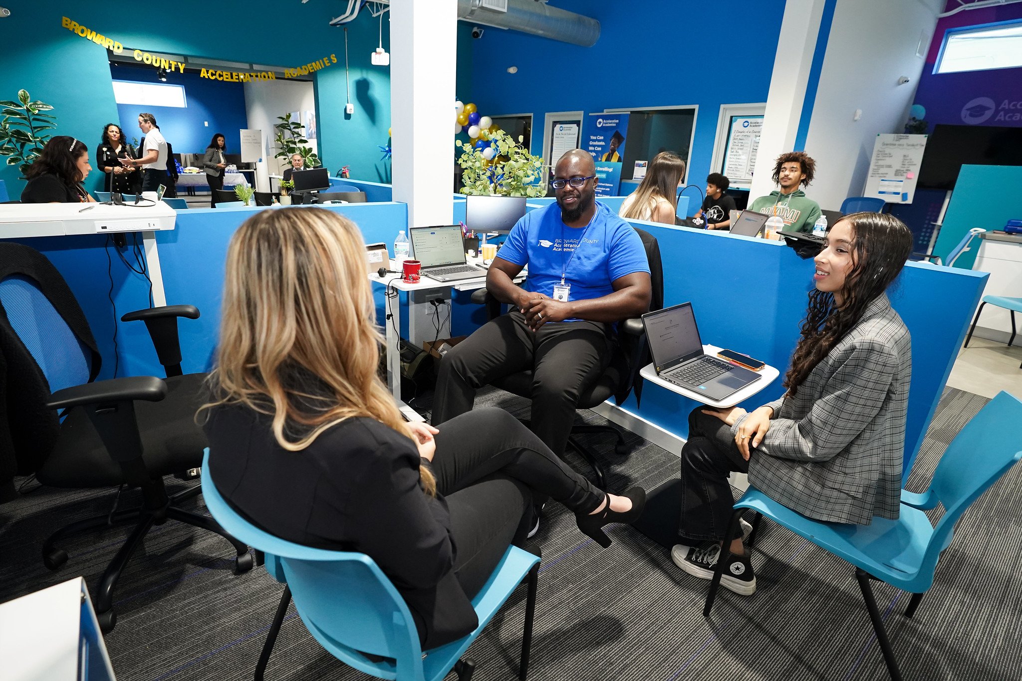 54684439126_d9354bd82d_k