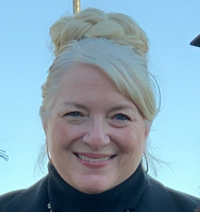 Wendy Thompson Headshot