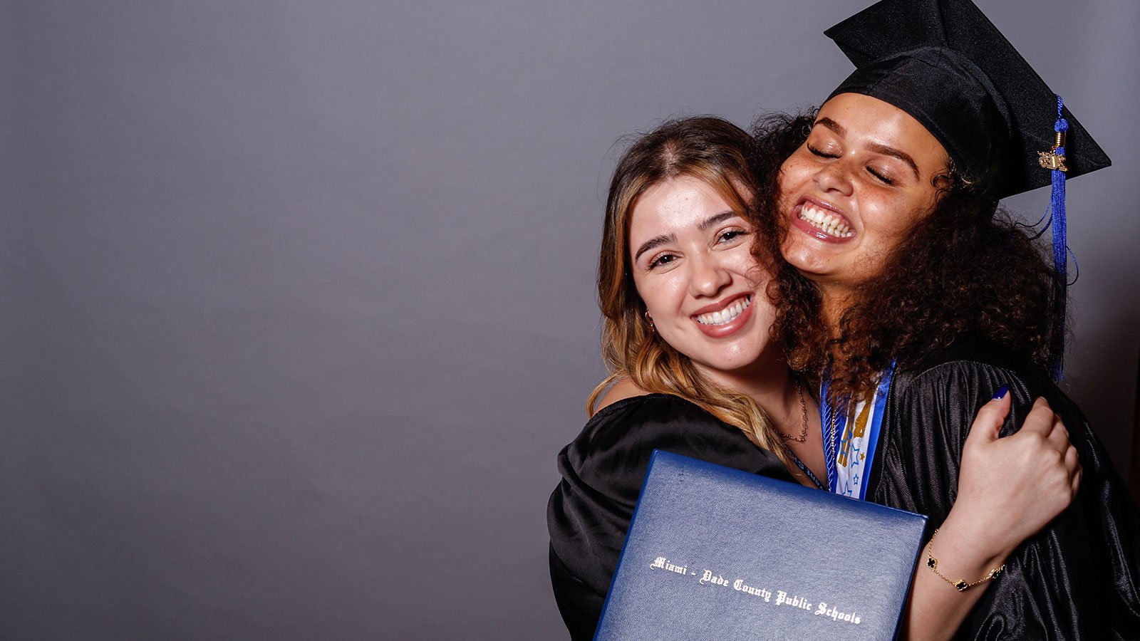 What’s the Difference Between Acceleration Academies and Florida Virtual School?